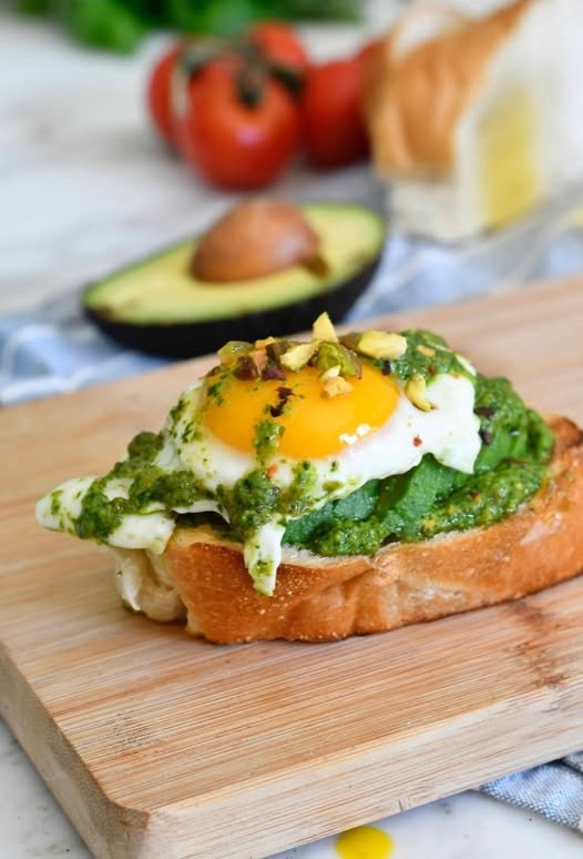 Avocado & Spinach Egg Toast