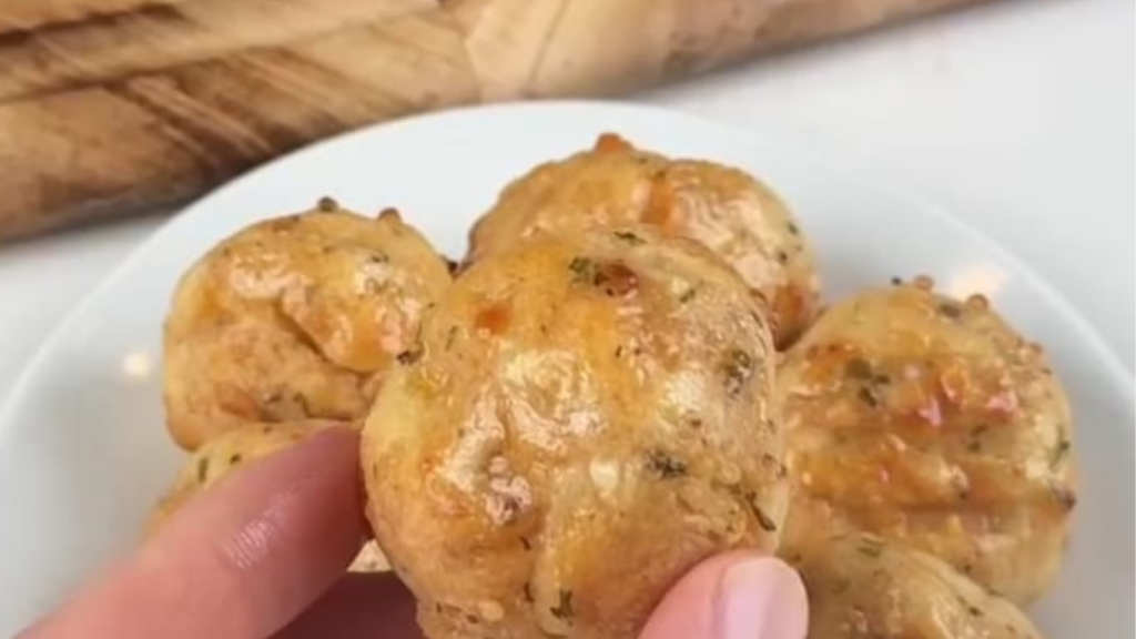 cheddar-bay-bagel-bites-classic-diabetic-keto